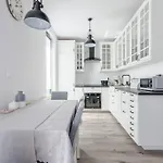 Apartmán Close-urban Chic - Great Location - Kamienica Kollotaja *