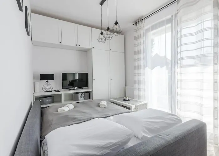 Close-urban Chic - Great Location - Kamienica Kollotaja