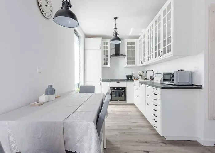 아파트 Close-urban Chic - Great Location - Kamienica Kollotaja *